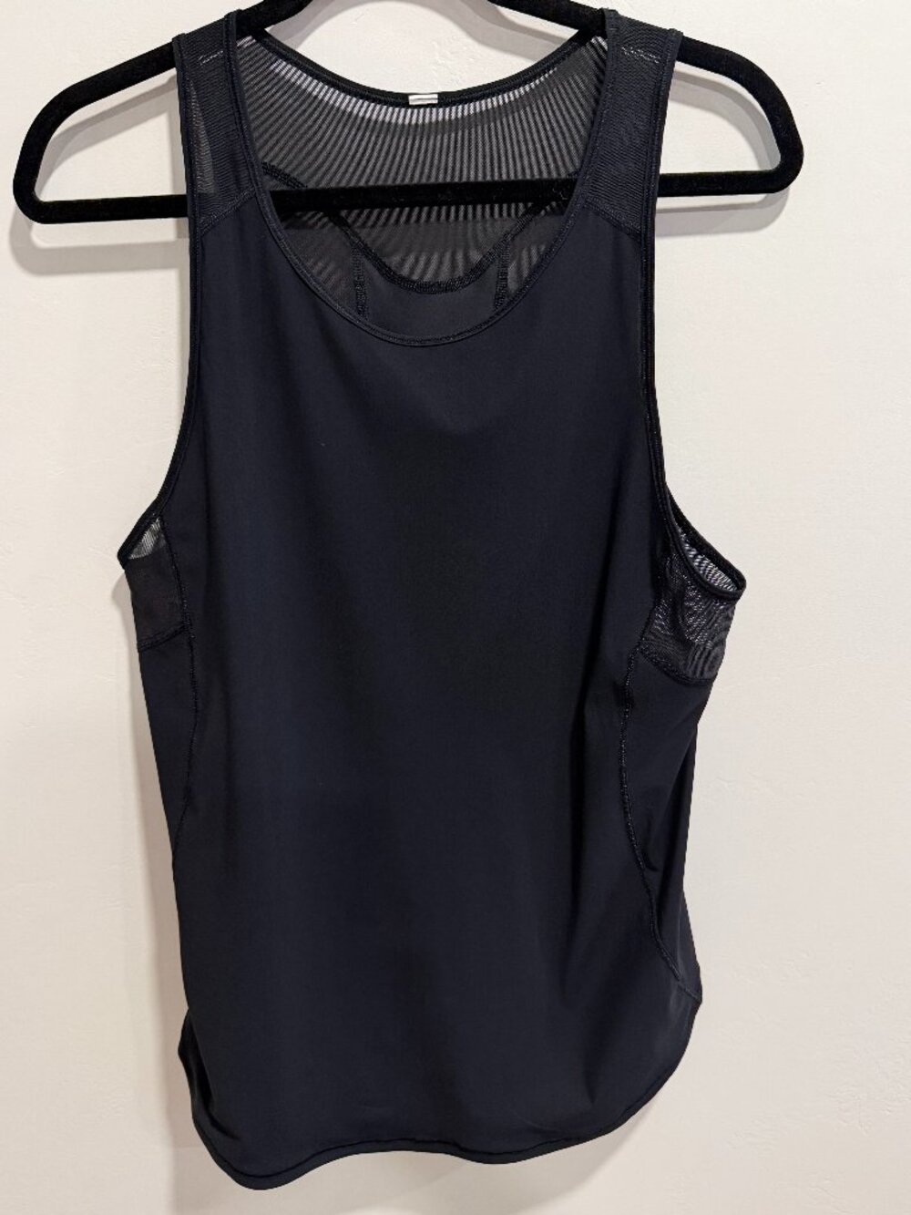 Lululemon Sculpt Tank Top Black Mesh Back Activewear Running Training Womens 6